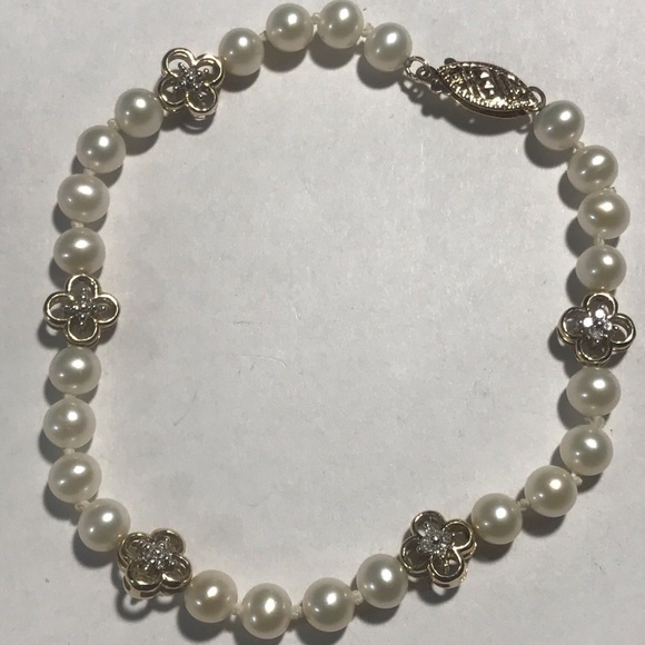 10k Yellow Gold Pearl Bracelet w/ Diamond Accent Links, Filigree Clasp 7 3/8 - Picture 4 of 6